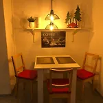 Moderne Vollmoeblierte *