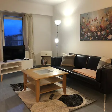 Moderne Vollmoeblierte