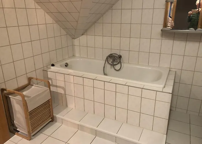 Moderne Vollmoeblierte Zwickau